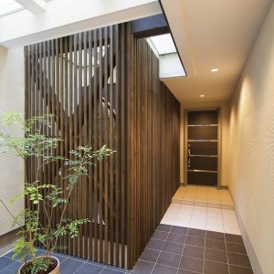 和モダンな外観